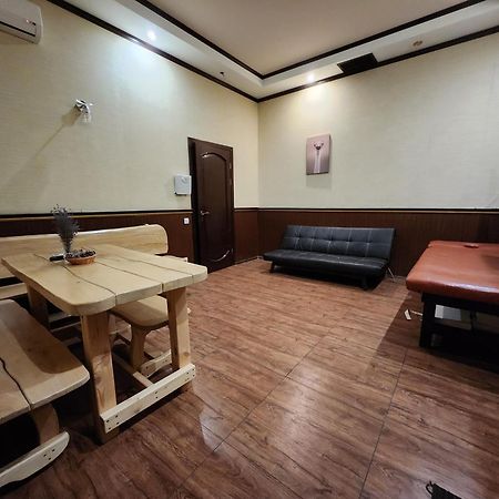 Київські Ночі Hotel Ngoại thất bức ảnh