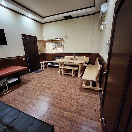 Київські Ночі Hotel Ngoại thất bức ảnh