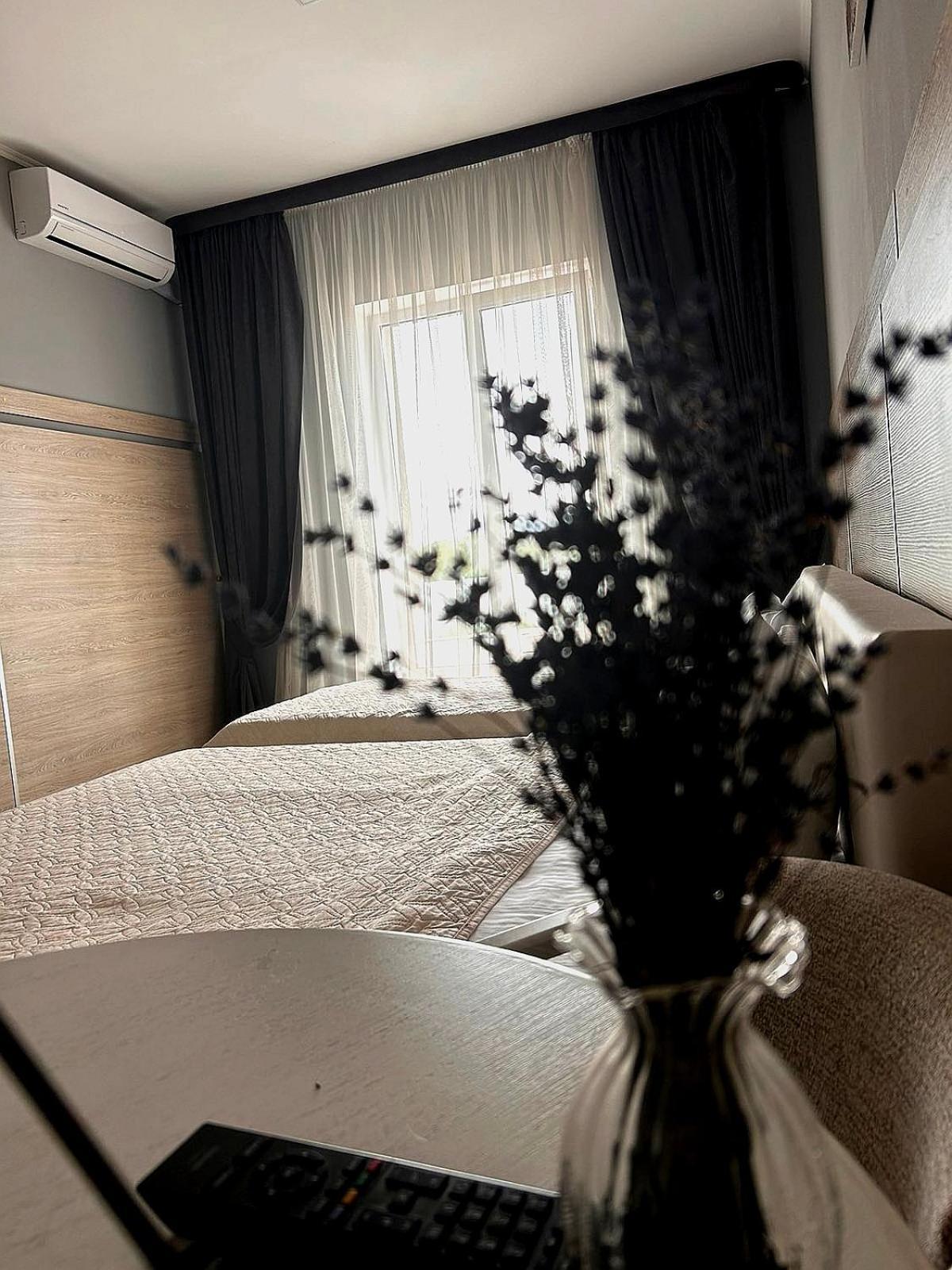 Київські Ночі Hotel Ngoại thất bức ảnh
